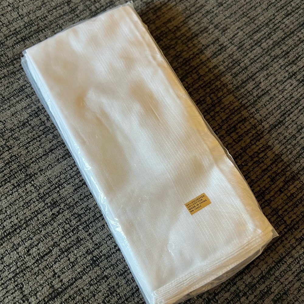 Like new pack of men’s handkerchiefs
